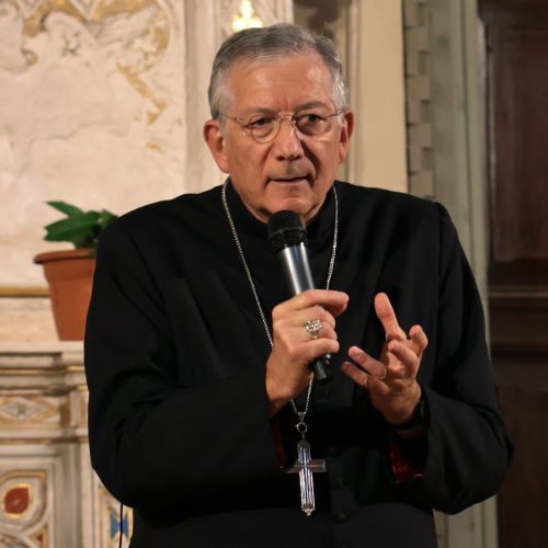 56000744-644f-4b4c-abb7-74a278c4bf10